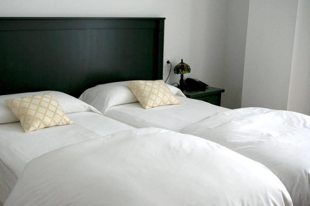 Hotel Rural Salvatierra Salvatierra de Tormes المظهر الخارجي الصورة